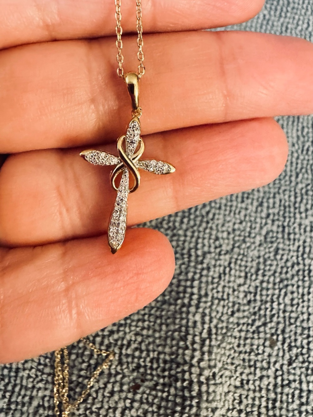 Fashion Jewelry Gold and Silver Pave Cross Necklace